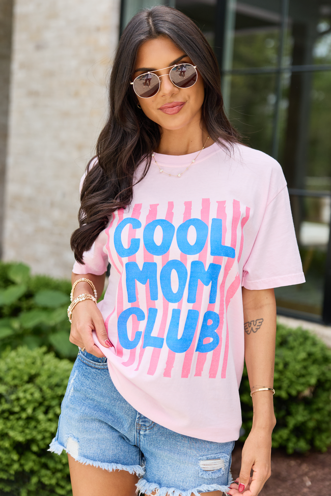 Cool Mom Club Light Pink Comfort Colors Graphic Tee