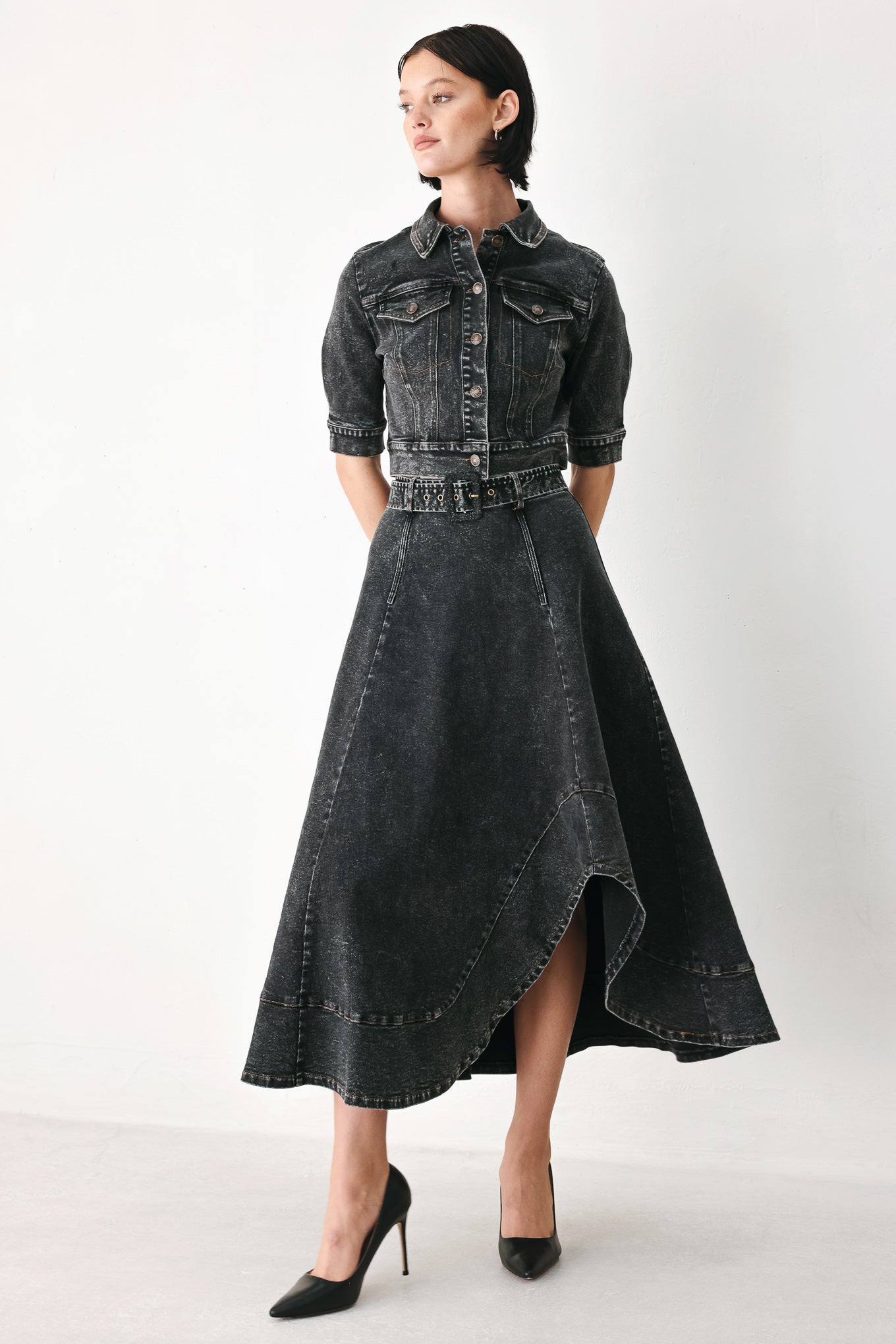 Women's Black Cropped Denim Jacket