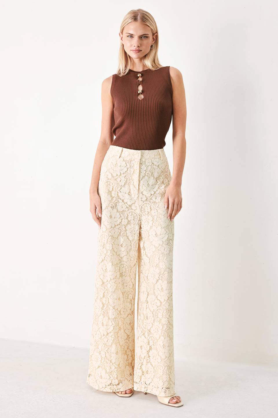 Delicate Beauty Lace Pants