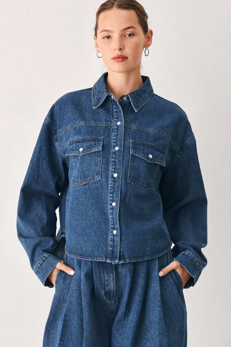 Women's Medium Indigo Pleated Denim Jacket