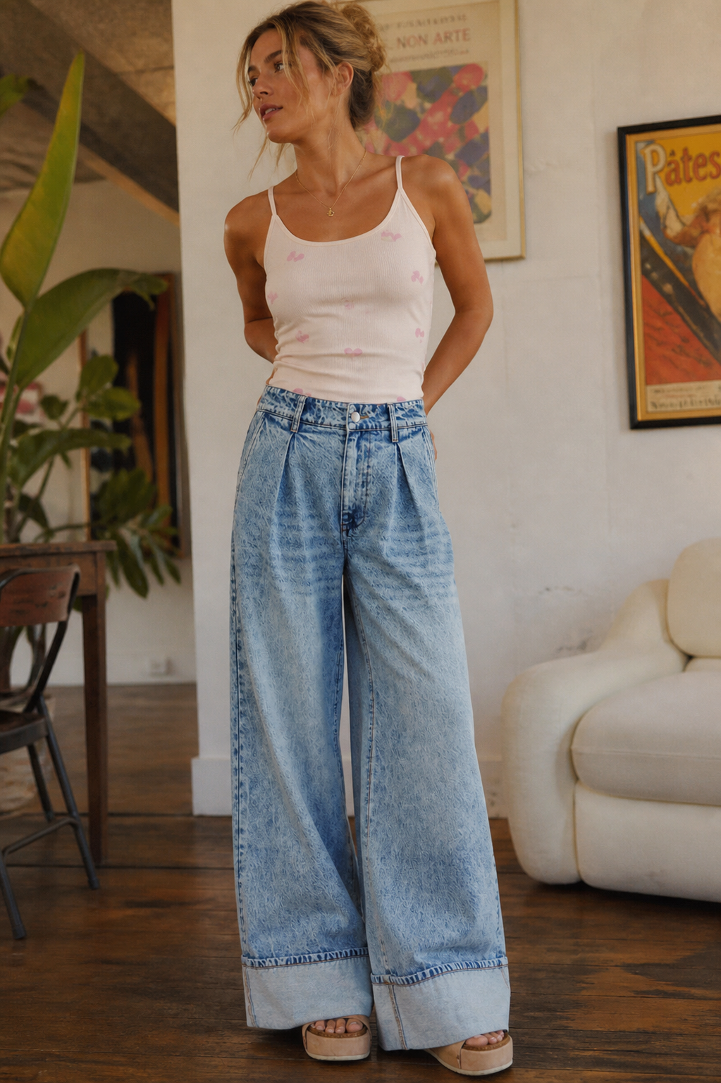 SO ME Mid Rise Pleated Wid Leg Jeans