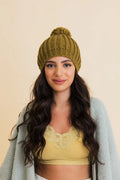 Women's Chunky Cable Knit Pom Pom Beanie