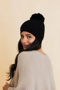 Women's Chunky Cable Knit Pom Pom Beanie