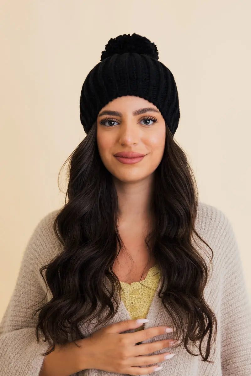 Women's Chunky Cable Knit Pom Pom Beanie
