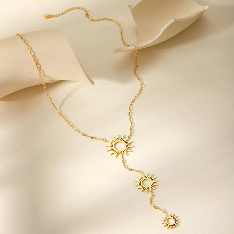 Solana Sunburst Lariat Necklace