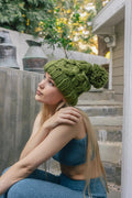 Women's Oversized Chunky Knit Pom Pom Beanie